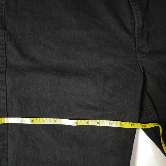 Signature By Levi's Womens Mid Rise Bootcut Jeans Black Stretch Dark Wash  24 - Picture 8 of 10